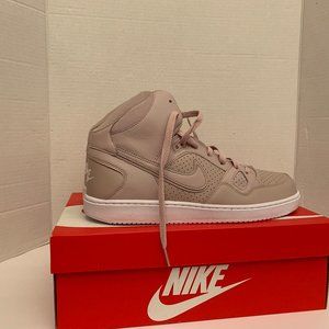 Womens size 12 pink leather sneakers